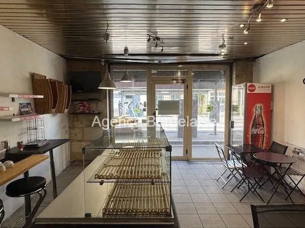 Saint-Seurin, terminal de cuisson/sandwicherie env 37 m²