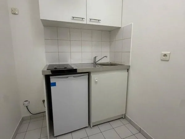 Studio 1 pièce 24 m²
