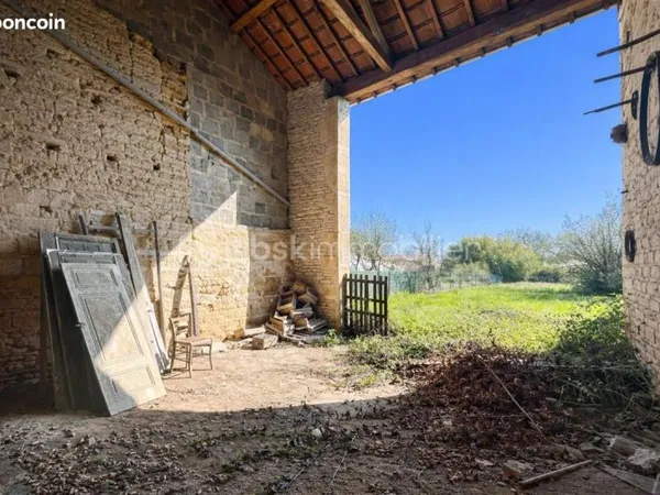 Maison 2 pièces 150 m²