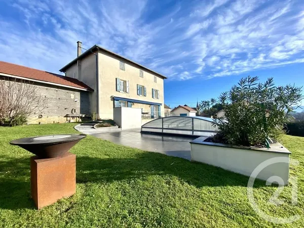 Maison 6 pièces 180 m²