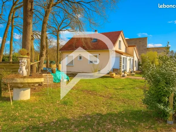 Maison 6 pièces 141 m²