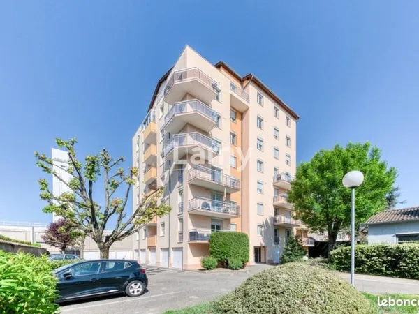 Appartement 5 pièces 101 m²