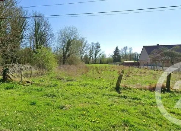 Terrain 1300 m²