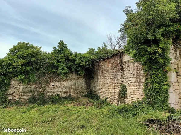 Terrain 961 m² Benet