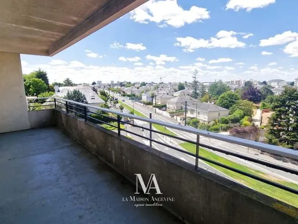 Boulevard Henri Dunant : A louer Appartement type 3 de 106m2
