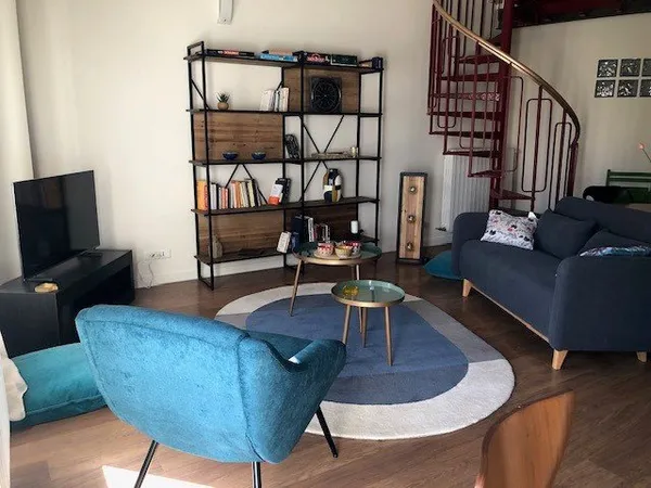 EXCLUSIVITE SUR SAINT SATURNIN LES AVIGNON - A LOUER SUPERBE APPARTEMENT T2 DUPLEX de 63.69 m² de Su