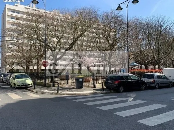 Immeuble 200 m²