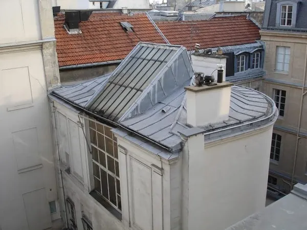 Atelier 6 pièces 202 m²