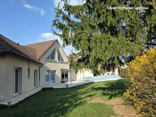 Maison à vendre 9 pièces REDING (57)