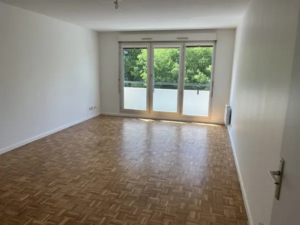 APPARTEMENT VILLEURBANNE RENOVE - 2 pièces - 53.11 m2