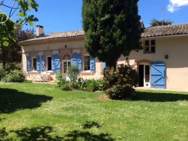 toulousaine de 270m2-5chambres-1700m2 jardin