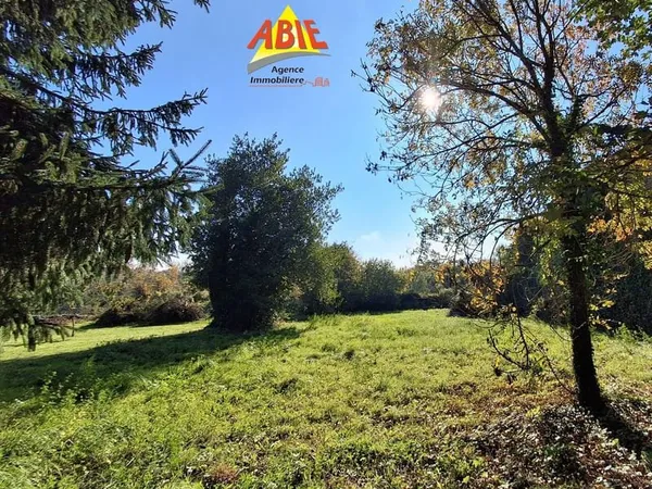 Terrain constructible à 3 min de MELLE