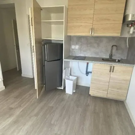 Studio 1 pièce 16 m²