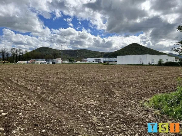 Terrain constructible