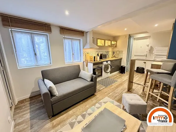 ROUEN PLACE CAUCHOISE - F2 de 28,17 m² MEUBLE