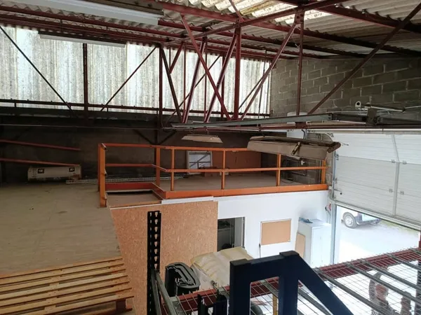 Bureaux 120 m²