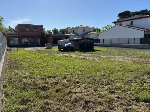 Terrain constructible