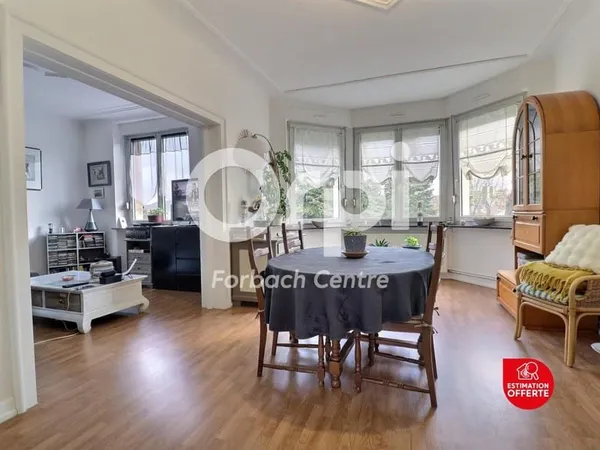 Immeuble 9 pièces 255 m²