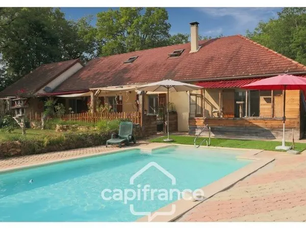 Maison 6 pièces 157 m²