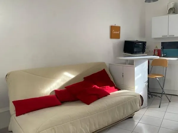 Studio 1 pièce 20 m²