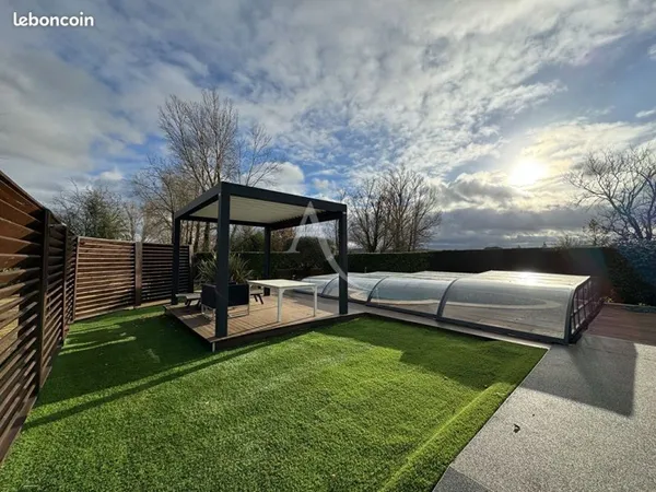 Maison 4 pièces 224 m²