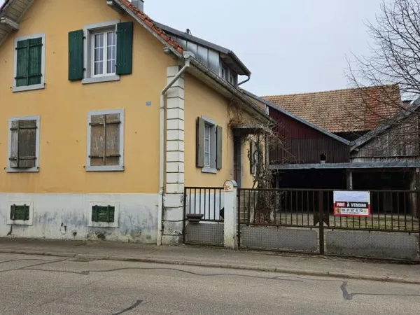 Immeuble avec Dépendances
