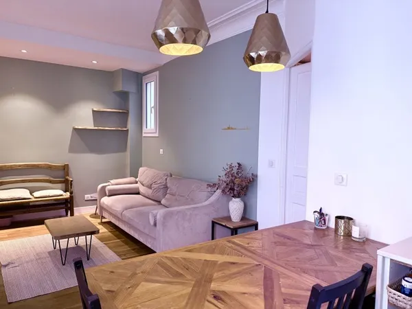 Loue appartement 37m² Paris 10ème