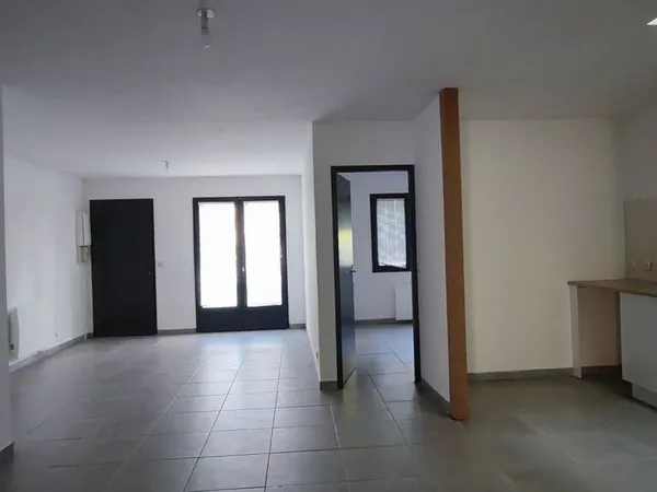 Loue appartement F3 MEUBLÉ - 65 m² - Mérignac - Parc Bourran
