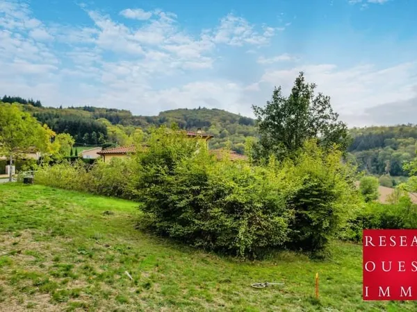 Terrain 412 m²