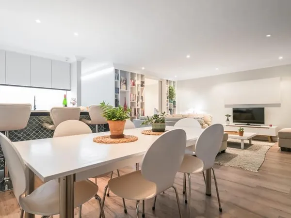 **Superbe 4 pièces avec belle terrasse idéalement situé**