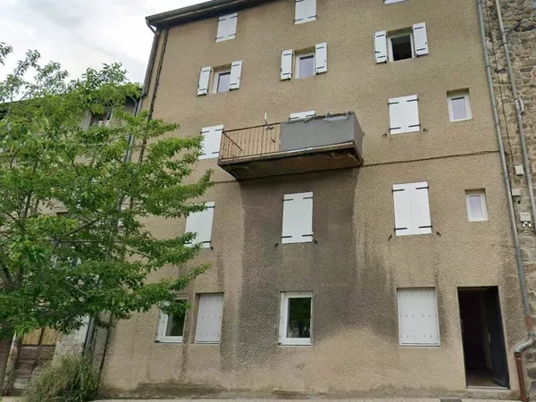Appartement Le Cheylard 3 pièce(s) 75 m2