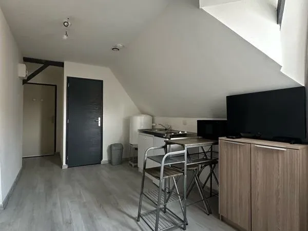 Studio étudiant meublé 17 m²
