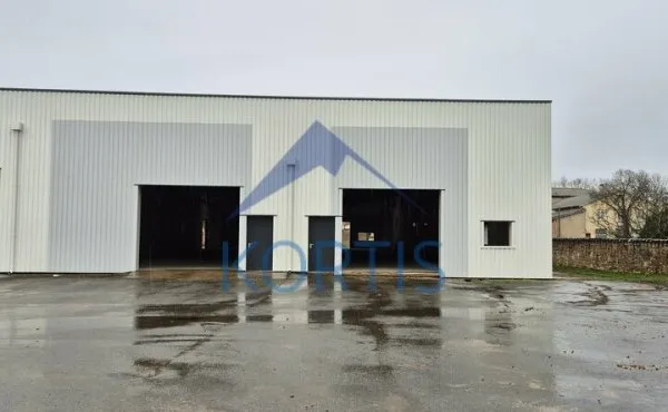 Local industriel 1094 m²