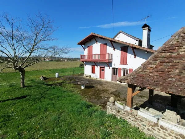 Maison béarnaise en galets à rénover - Athos-Aspis - Jardin