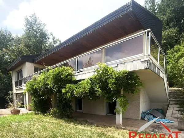 Spacieuse Maison Familiale de 7 Pièces avec Vues Panoramiques