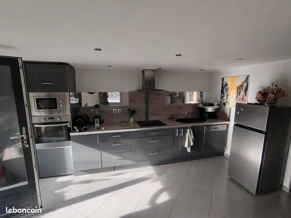 LOUE F.1 St Maurice de LIGNON Loucéa f. 1 tout les frais inclus 686 euros logement paisible, grand s