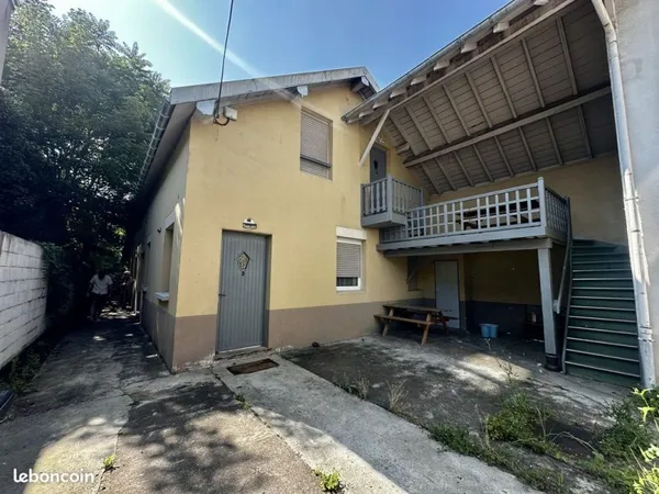 Immeuble 2 pièces 209 m²