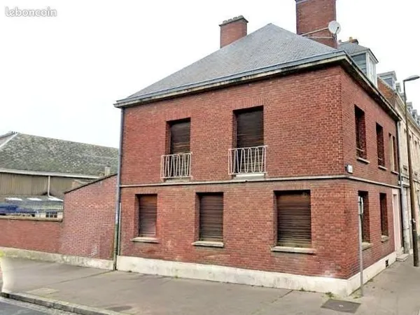 Maison 9 pièces 200 m²