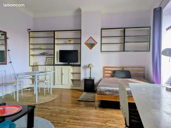 Particulier loue studio secteur quartier Croix Blanche