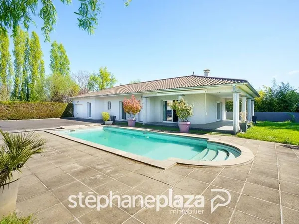 Maison de plain-pied 5 pièces 115 m²