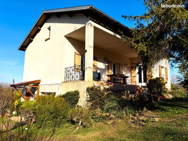 Maison 6 pièces 156 m²