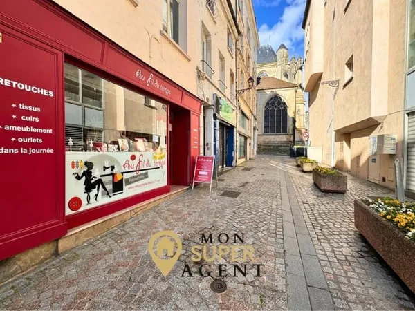 Boutique ou bureaux à vendre - Hyper centre de Melun