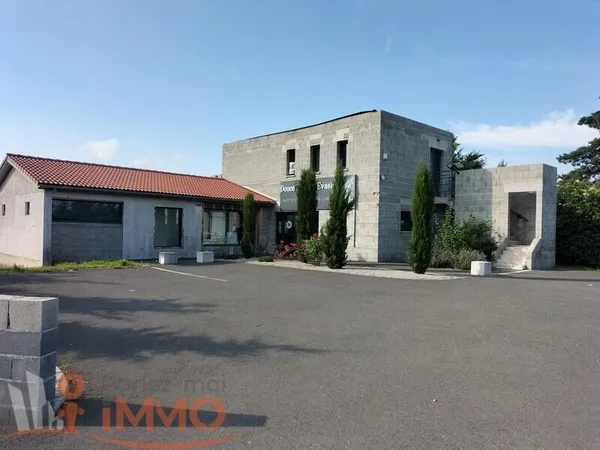 Maison 8 P+C
