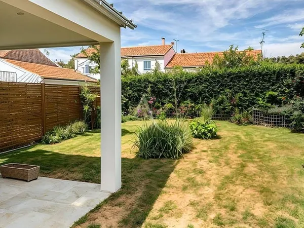 Maison de plain-pied 4 pièces 96 m²