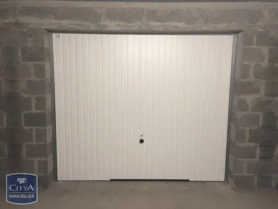 Stationnement Location Douvaine   100€