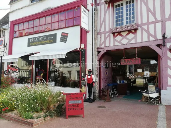 Local commercial 5 pièces 97 m²