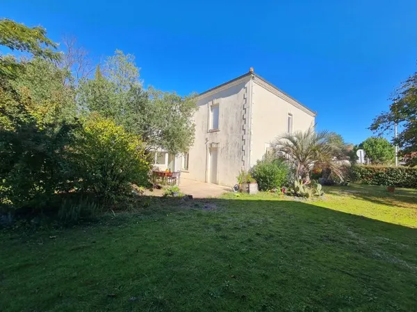 Maison de luxe 7 pièces 220 m²