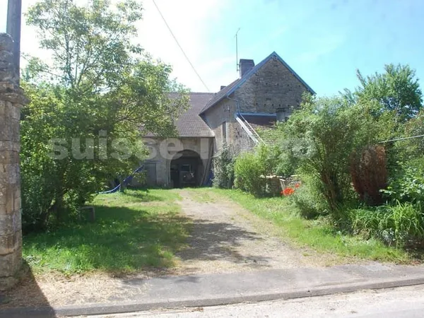 A saisir ancienne ferme à rénover à fort potentiel