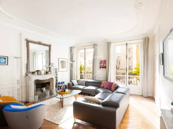 Paris 16e - MOZART - Appartement à vendre - 6 pièces - 162,73m² Carrez - 4 chambres - Balcon.