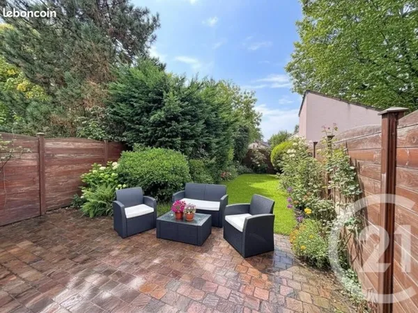 Maison 4 pièces 84 m²